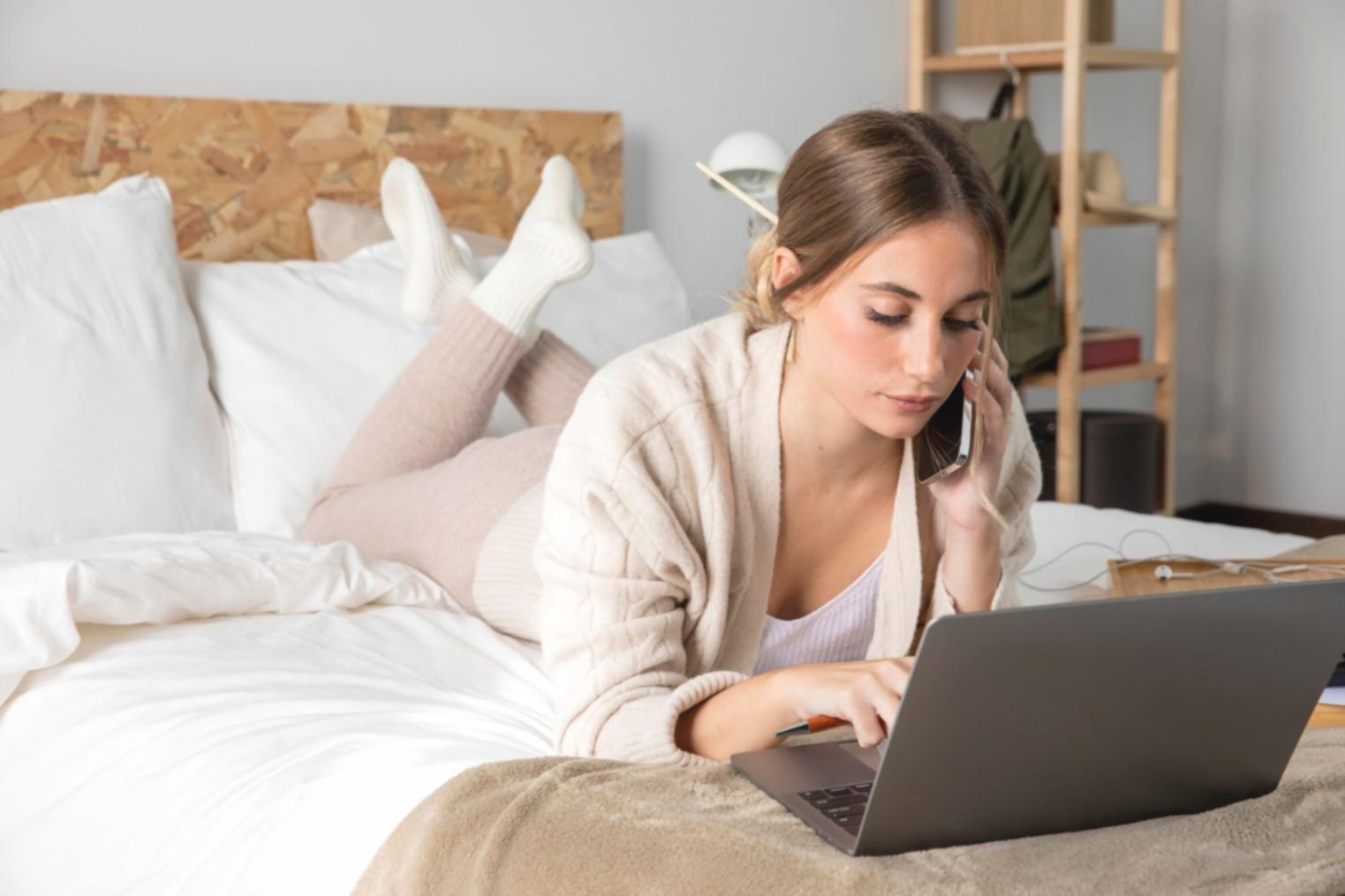 Detaillierte Finanzanalyse mit statistischen Auswertungen und Diagrammen